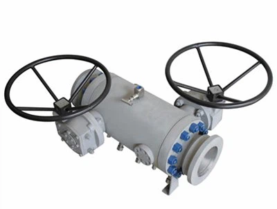 Robinet à tournant sphérique marin à double bloc et purge